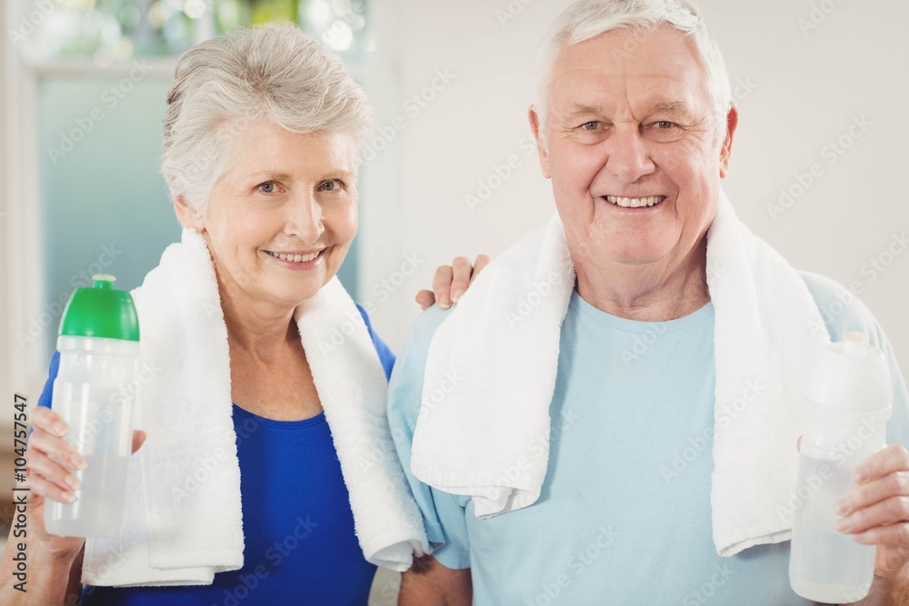 Obraz premium Portrait of senior couple after a workout