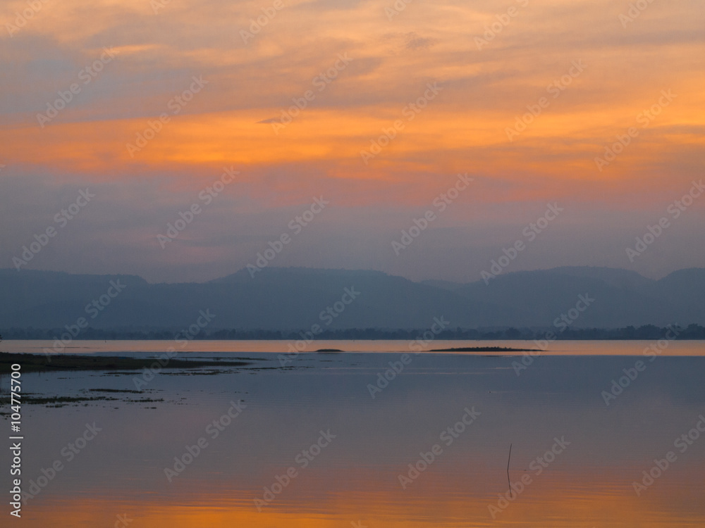 Fototapeta premium Beautiful waterfront evening.