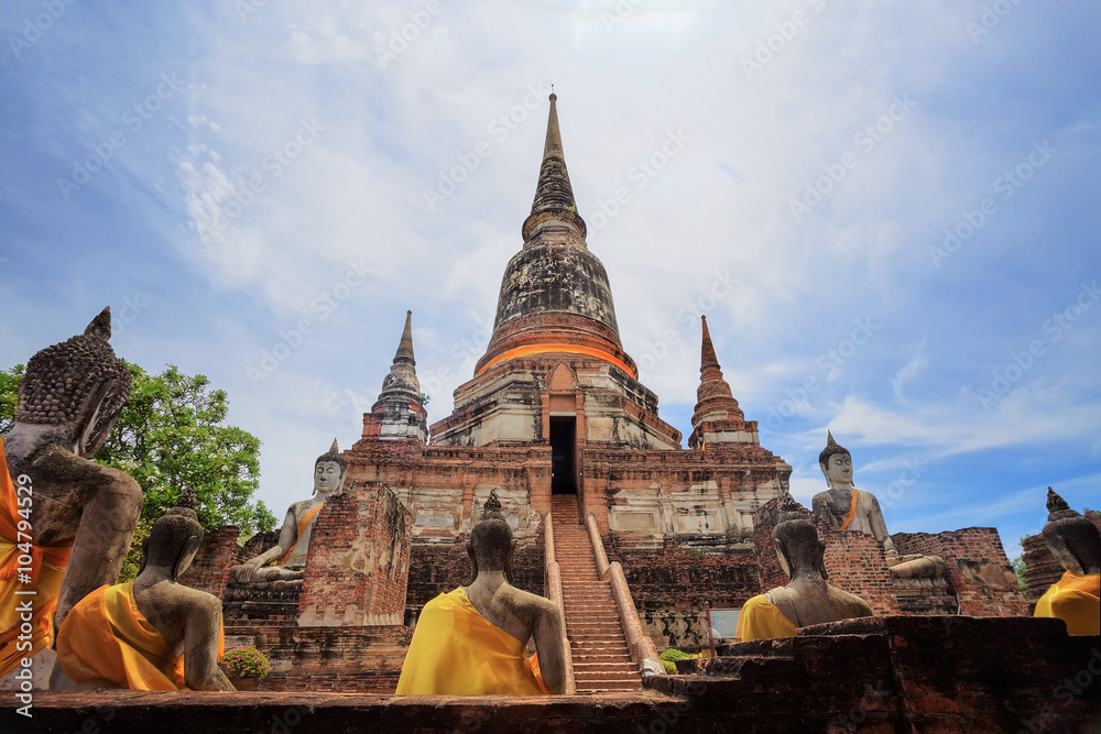  Wat Yai Chai Mongkol at Ayutthaya