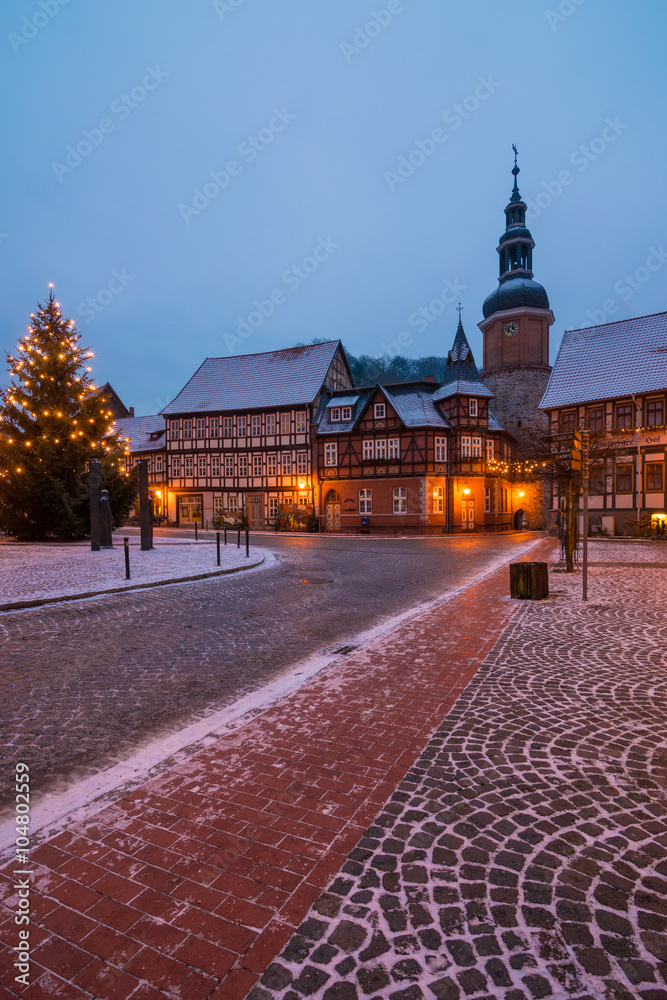 Obraz premium Saigerturm und Markt in Stolberg, Harz in Sachsen-Anhalt