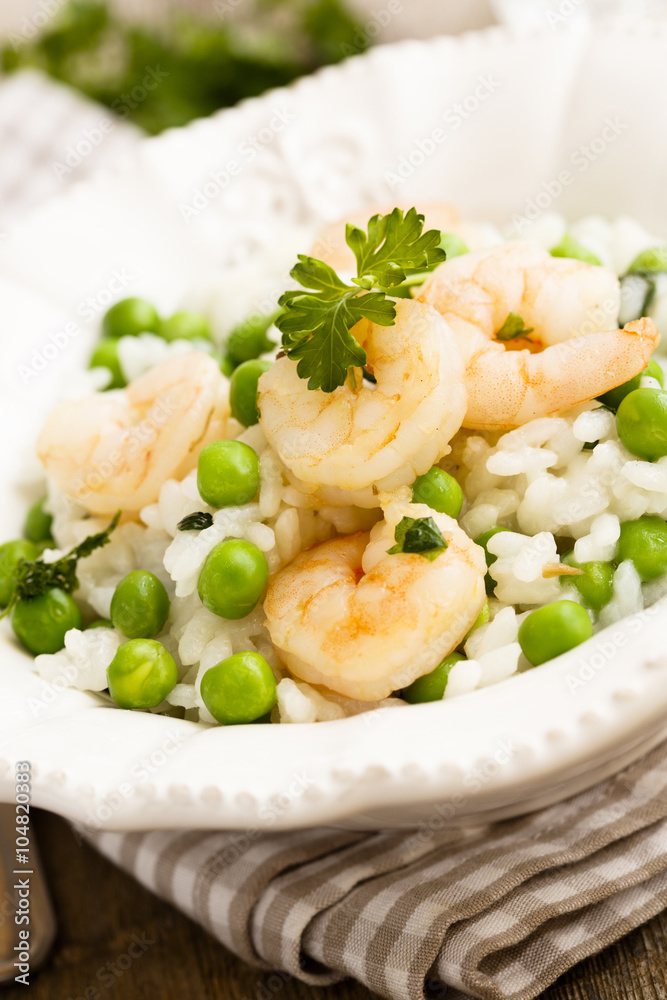 Risotto with pea and shrimps Risotto with pea and shrimps
