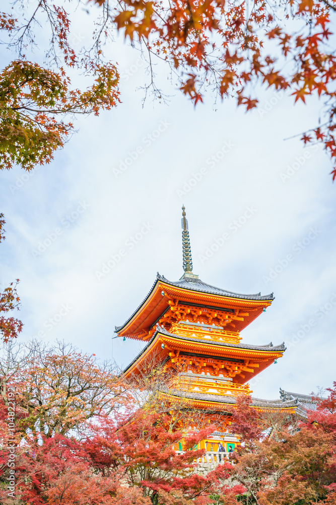 Beautiful Architecture in Kiyomizu-dera Temple Kyoto, Japan Beautiful Architecture in Kiyomizu-dera Temple Kyoto, Japan