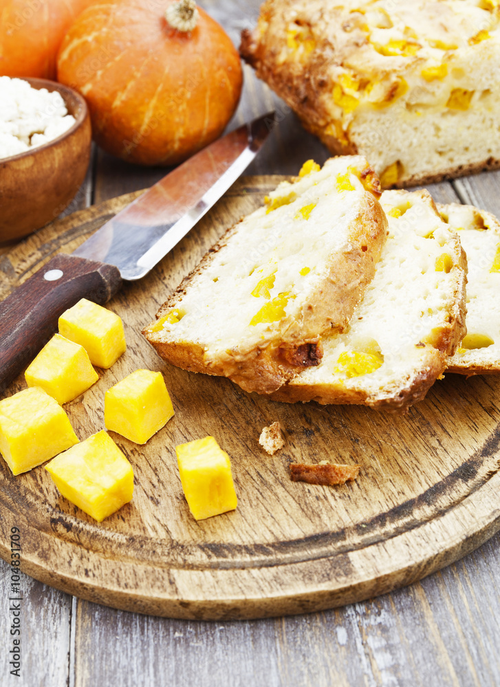 Pie with pumpkin and curd Pie with pumpkin and curd