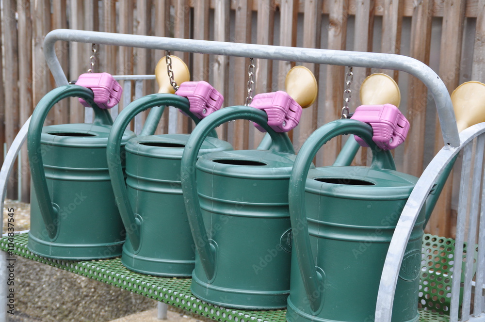 watering can watering can
