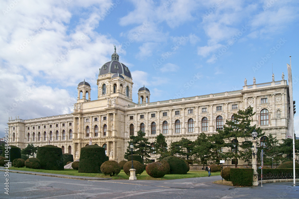 Kunsthistorisches Museum (Art History Museum) was built in 1891 near the Imperial Palace to house extensive collections of imperial family