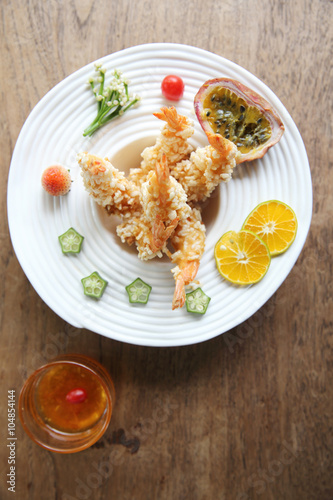 Fried Shrimp in thai style