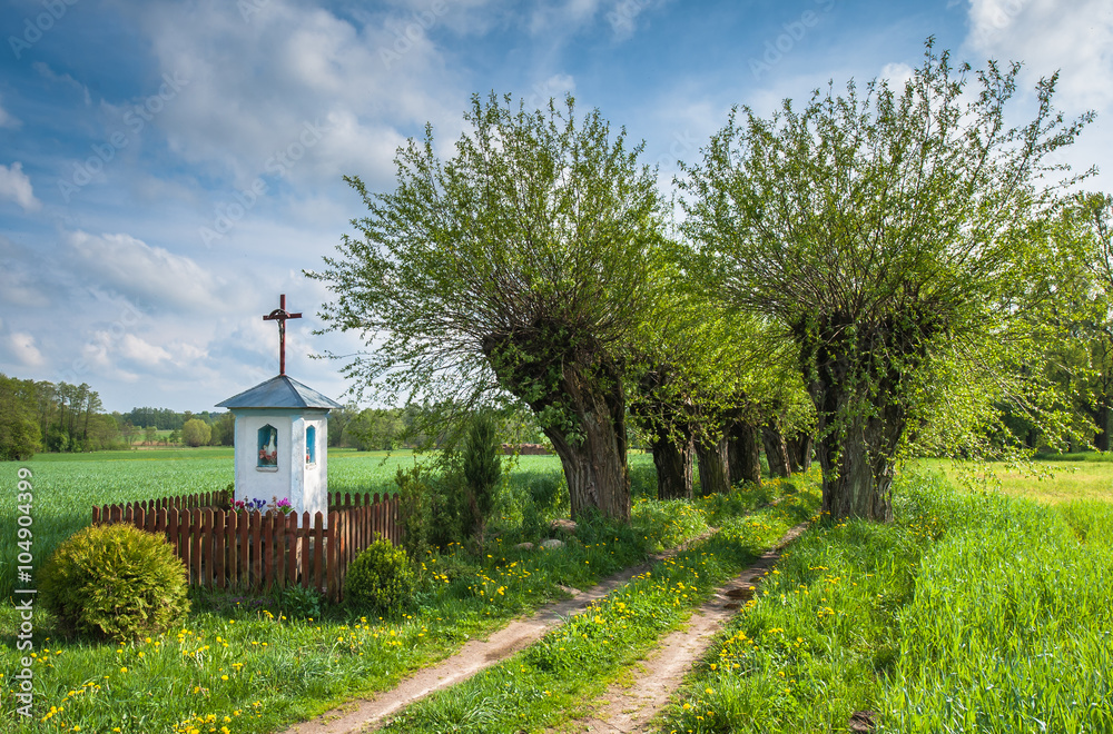 Chapel on the way to the village Mazovia Poland - obrazy, fototapety, plakaty 