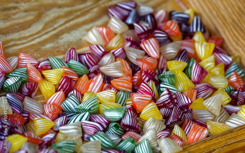 Obraz na płótnie Bonbons berlingots w salonie