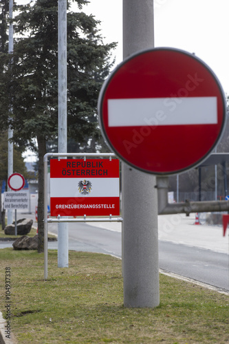 Österreich schließt Balkanroute,Staatsgrenze in Spielfeld,Steiermark