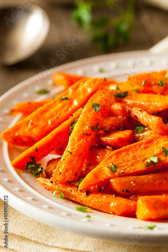 Healthy Homemade Roasted Carrots