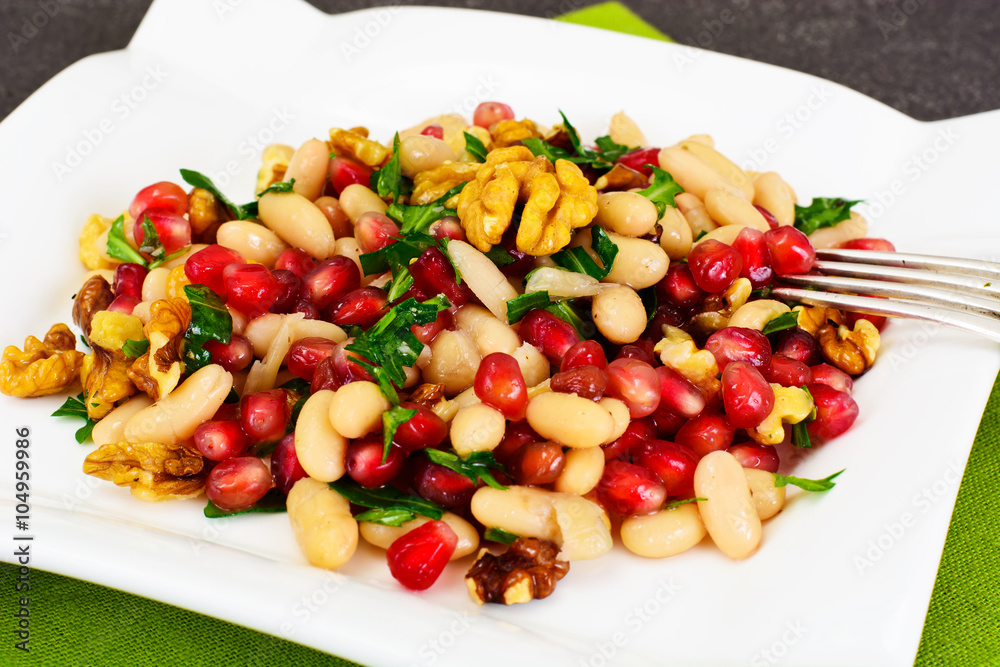 White Beans with Pomegranates, Walnuts, Olive Oil, Lemon Juice White Beans with Pomegranates, Walnuts, Olive Oil, Lemon Juice