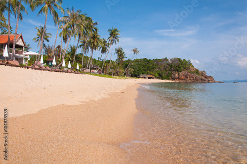 Sunny Maenam beach of Koh Samui, Thailand