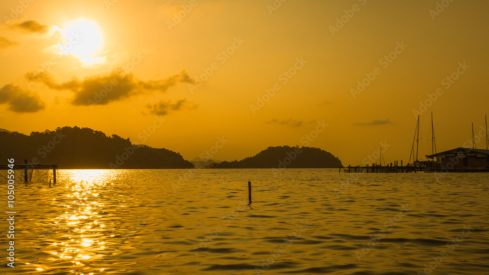 Naklejka premium sunset