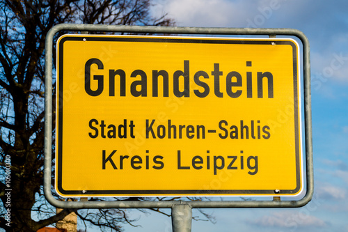 Ortstafel Gnandstein