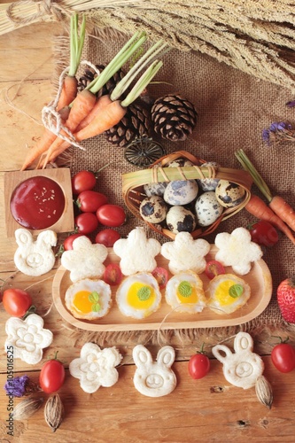 Sandwich bread with quail eggs of delicious.