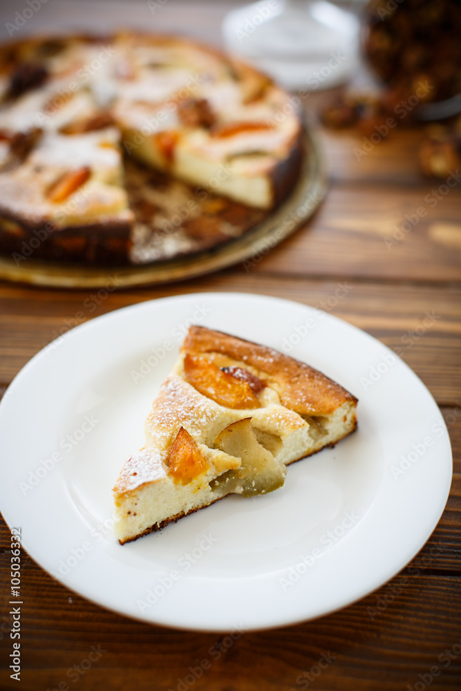 Cottage cheese casserole with apricots 