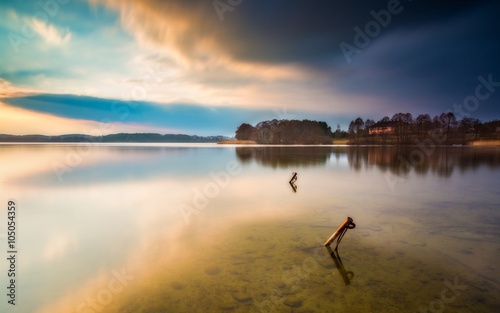 Fototapeta Naklejka Na Ścianę i Meble -  Long exposure lake landscape