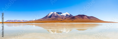 Lake, Bolivia Altiplano © saiko3p