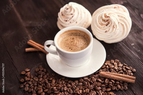 Fototapeta Naklejka Na Ścianę i Meble -  White cup of espresso coffee