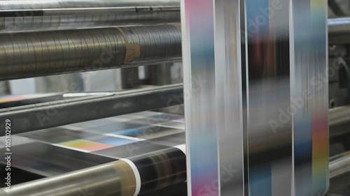 Industrial folding of leaflets and magazines at a rotary press factory