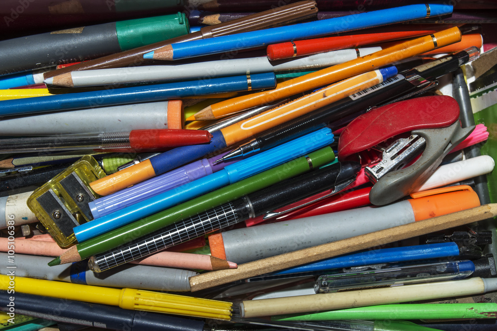 Fototapeta premium many school supplies