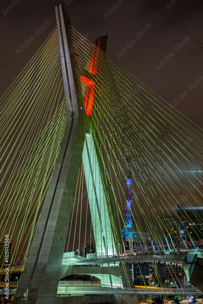 Obraz premium Cable stayed bridge in Sao Paulo - Brazil - at night
