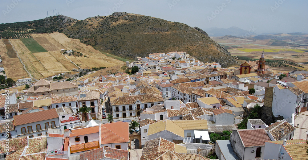 Cañete La Real, Málaga, Andalucía, paisaje, panorámica, pueblo, paisaje rural