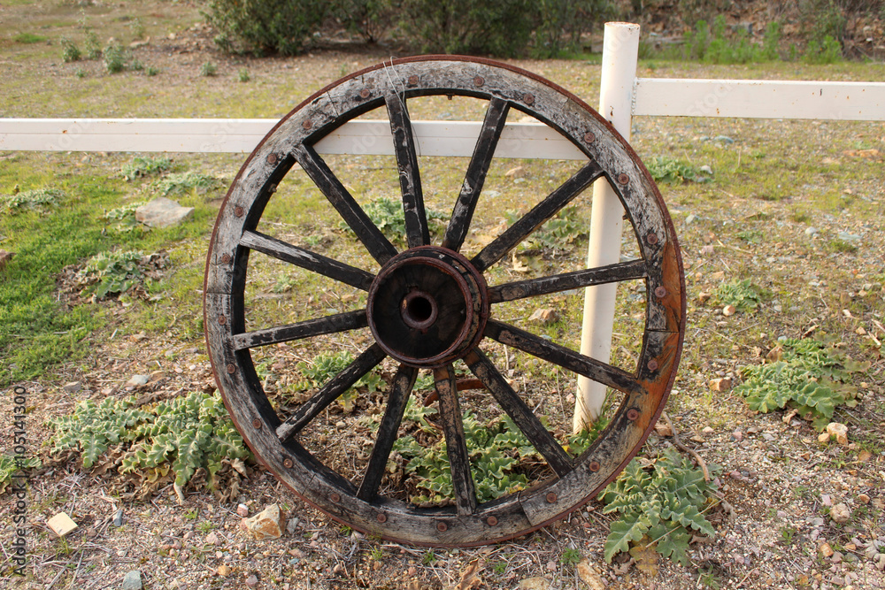 western cart wheel