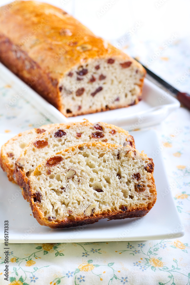 Raisin and walnut bread Raisin and walnut bread