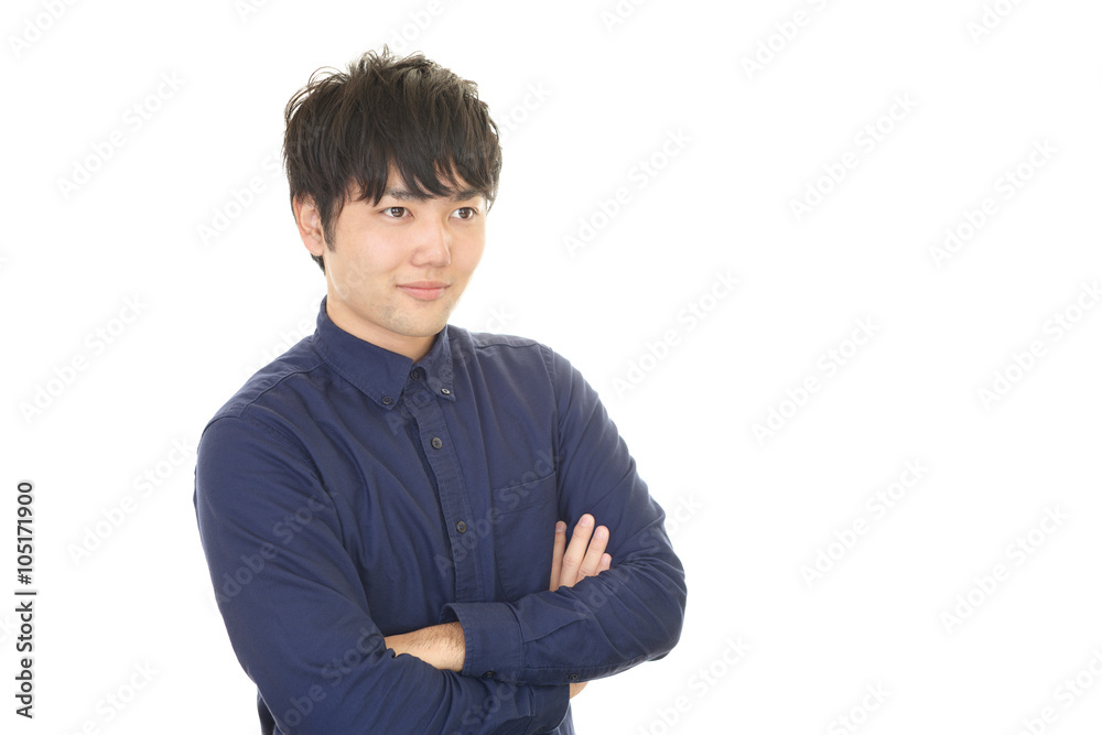 笑顔の青年