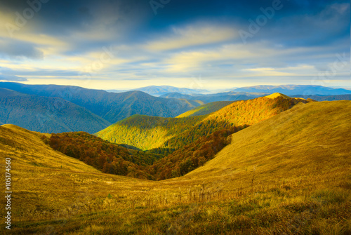 Carpathian autumn mountains_2