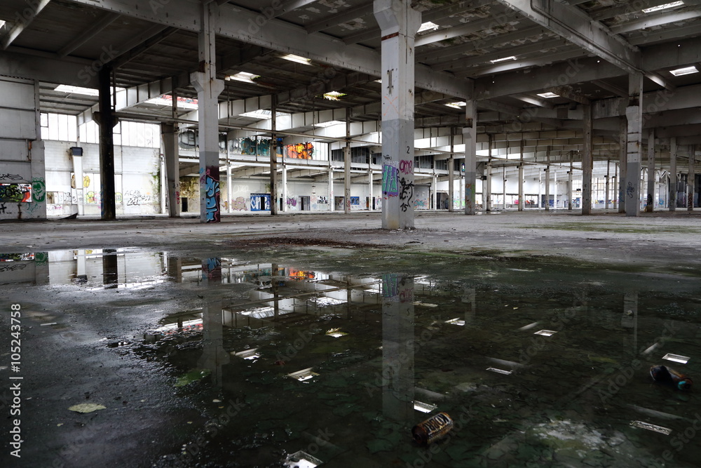 abandoned factory - Alte Linde-Fabrik in Mainz-Kostheim. März 2016. abandoned factory - Alte Linde-Fabrik in Mainz-Kostheim. März 2016.