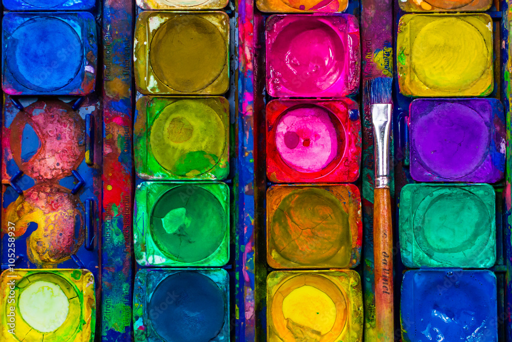 Fototapeta premium Viele Farben im Farbkasten