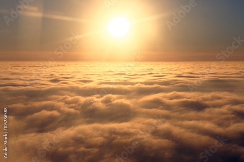 Fototapeta Naklejka Na Ścianę i Meble -  Sun over the clouds