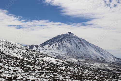 Volcán del Teide nevado © Bentor
