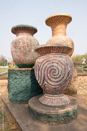 Photography ban  chiang pot
