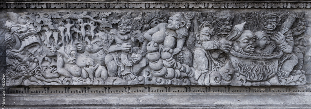Indonesien; Bali, Todestempel von Sawan. Relief der Hölle.