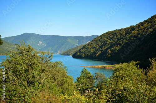 Ananuri river