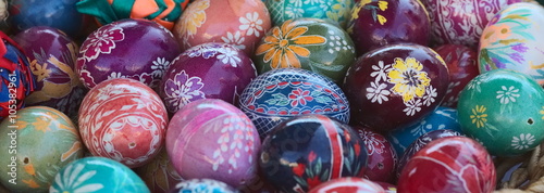 Happy easter colorful decorative eggs © fotovapl