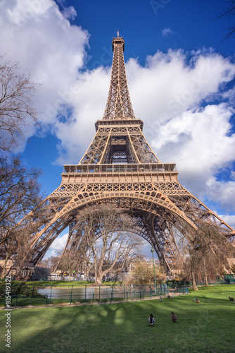 The Eiffel tower, Paris France © Delphotostock