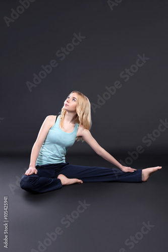girl is practicing yoga photo