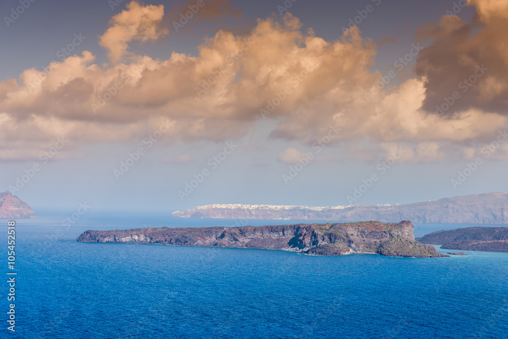 Île de Palea Kameni dans l'archipel de Santorin, Les Cyclades en Grèce