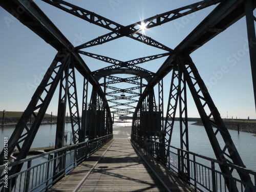 Nassaubrücke am Seglerhafen