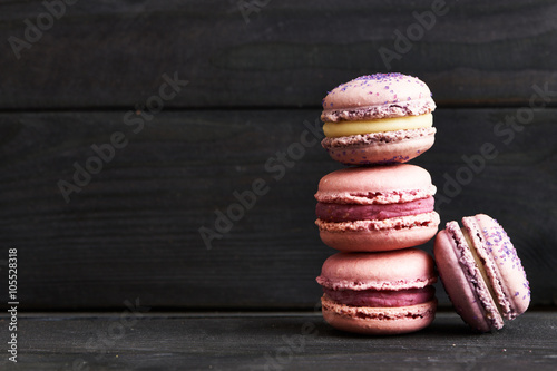 Obraz na płótnie French delicious dessert macaroons w salonie