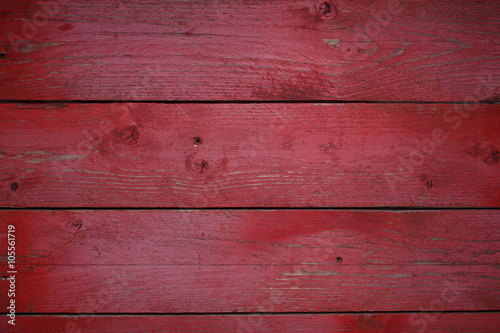 Красный деревянный фон