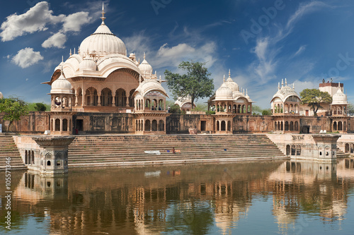 Fényképezés Kusum Sarovar  in Mathura Uttar-Pradesh, India.