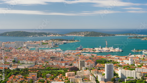 Zoom out timelapse of Toulon in a summer day
