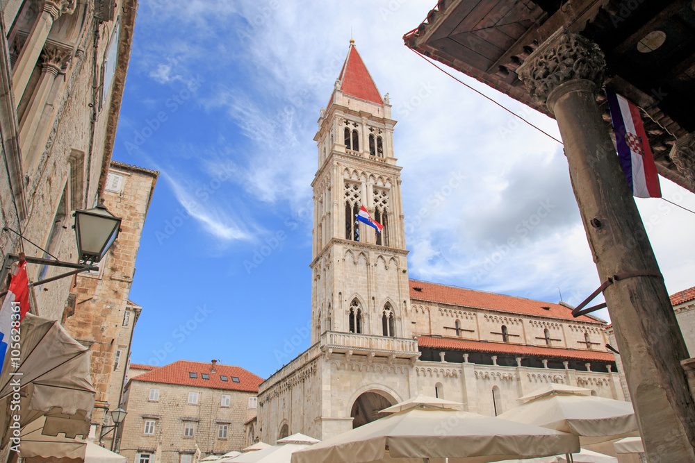 Fototapeta premium Kathedrale des heiligen Laurentius, Trogir, Kroatien