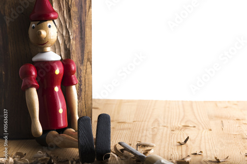 Fotografie, Obraz Loutka Pinocchio vyroben ze dřeva a pak maloval
