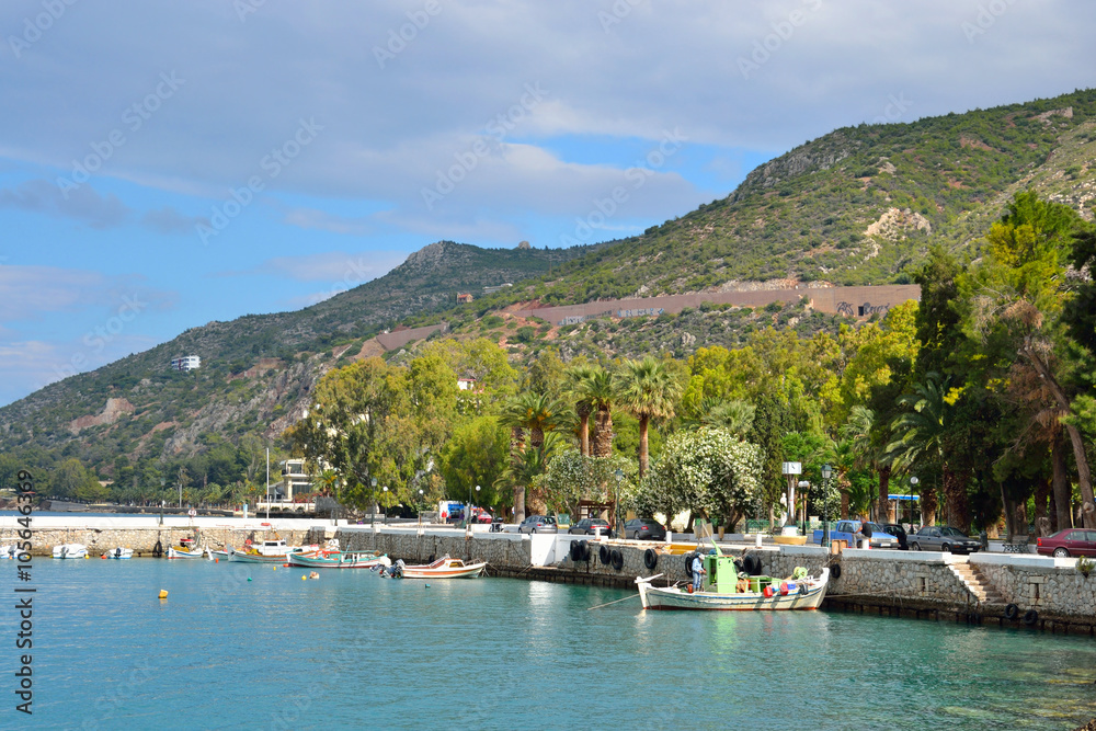 Port of Loutraki and Mount Geroneya.